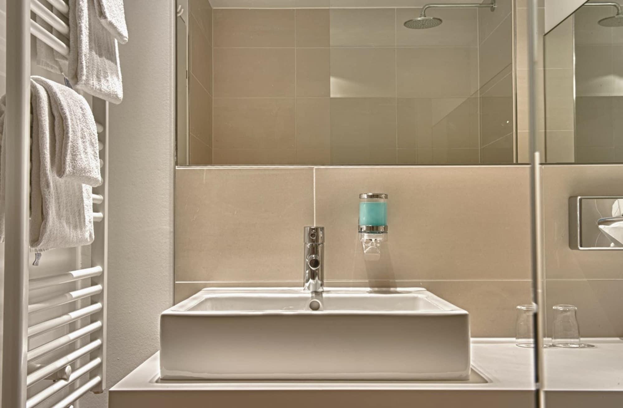 Conti - Partner Of Sorat 4*